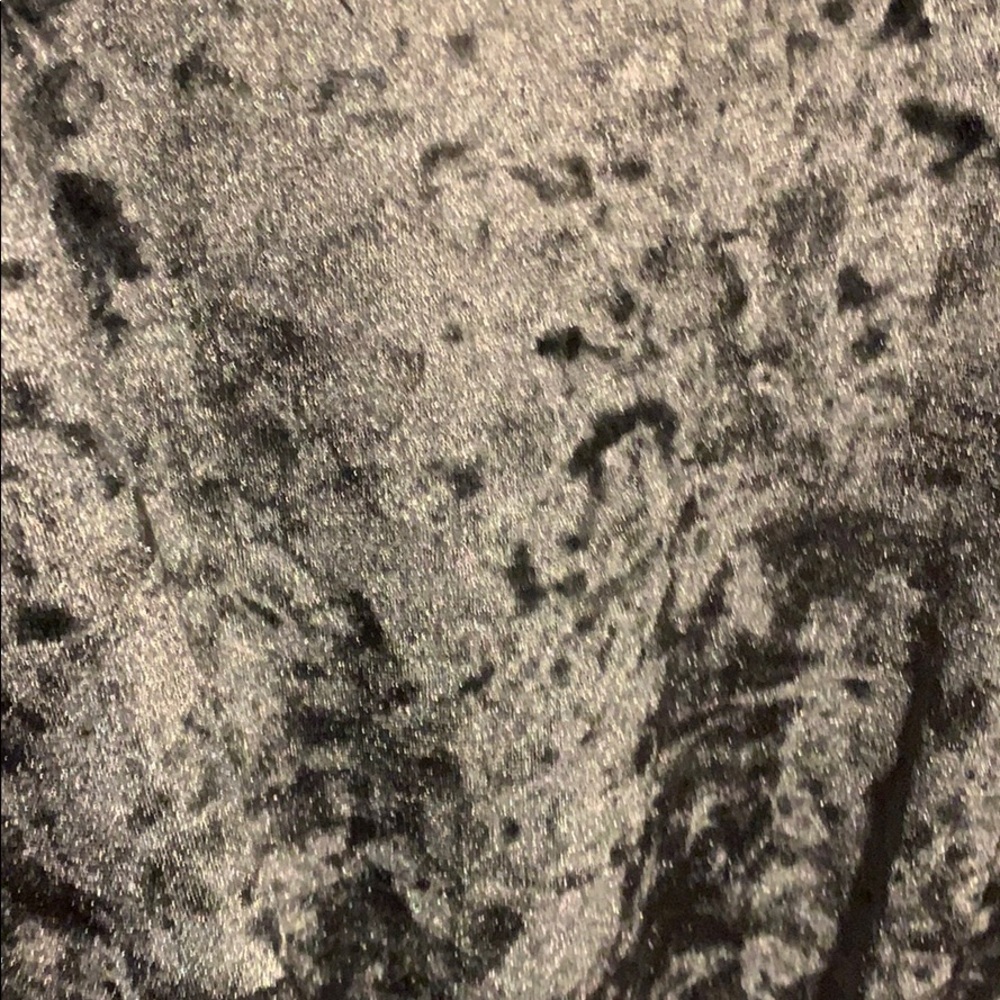shirt - Picture 4 of 4